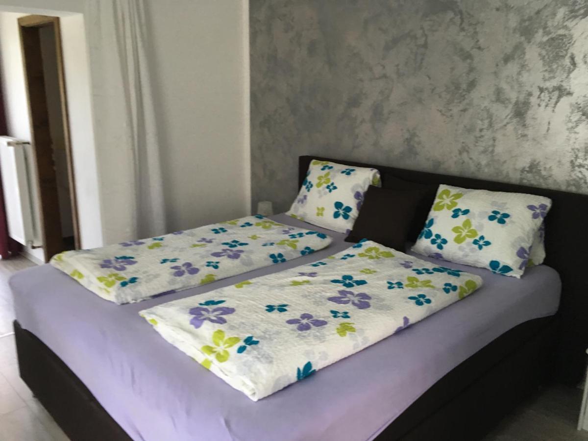 Pension Waldesruh Velden am Wörthersee Екстериор снимка