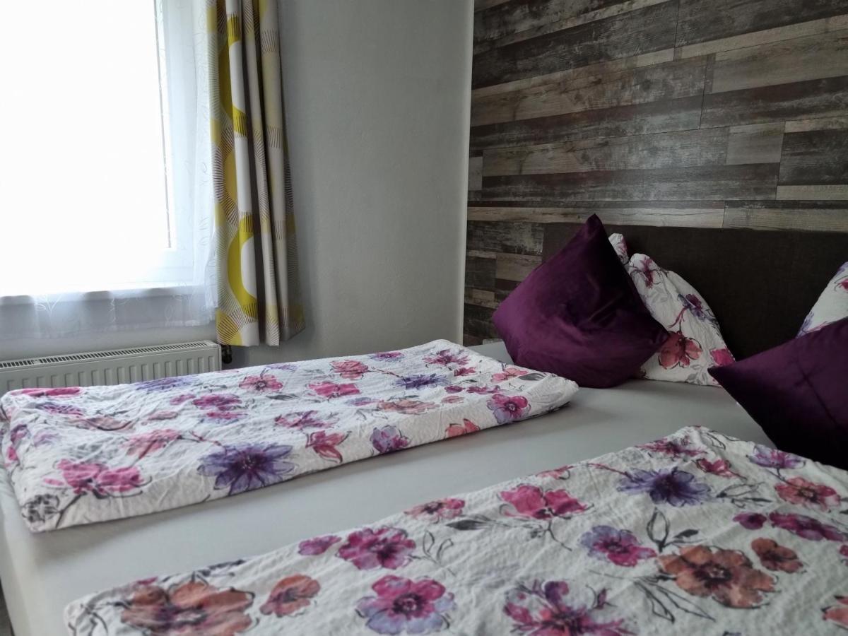 Pension Waldesruh Velden am Wörthersee Екстериор снимка