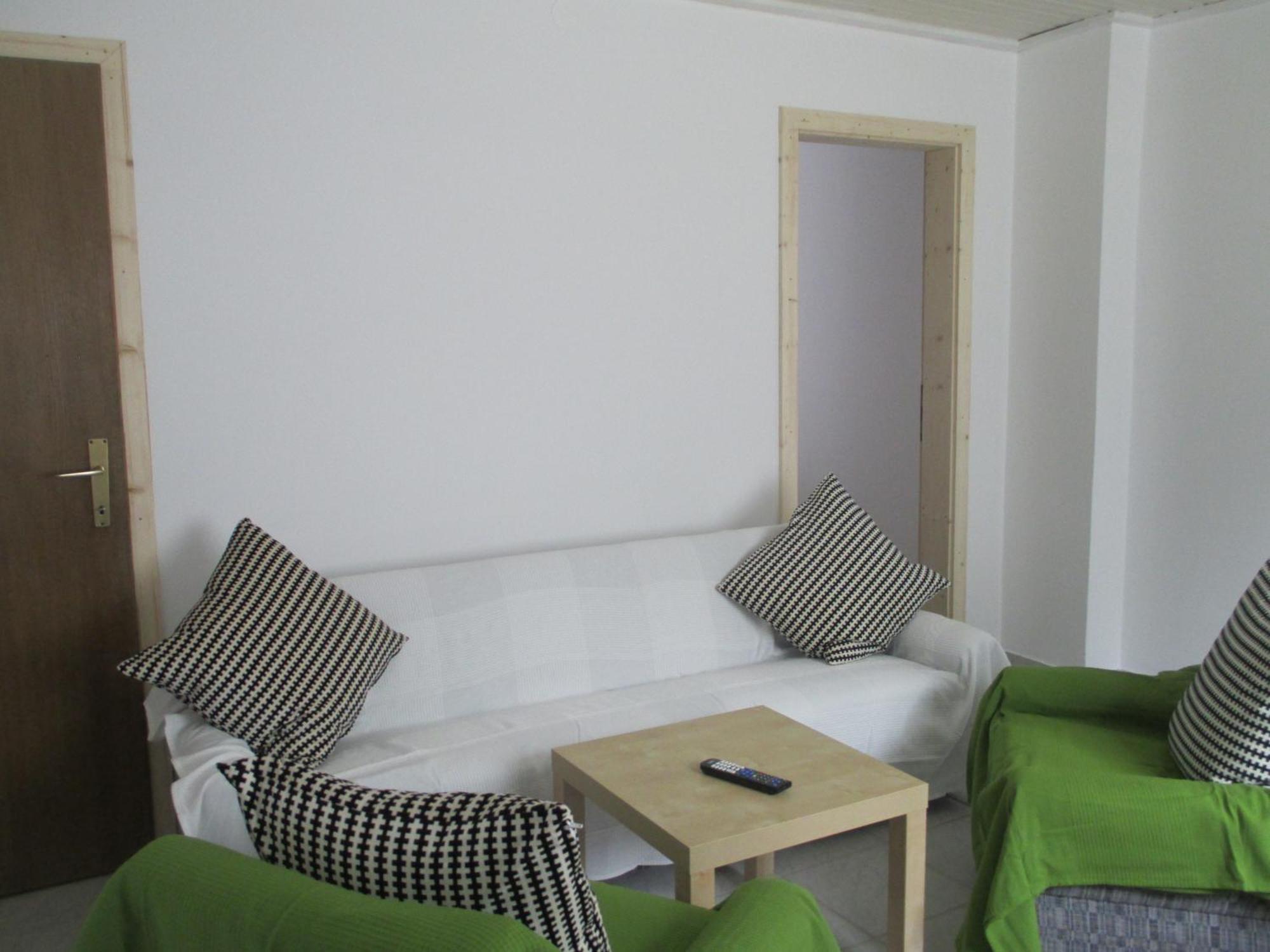 Pension Waldesruh Velden am Wörthersee Стая снимка