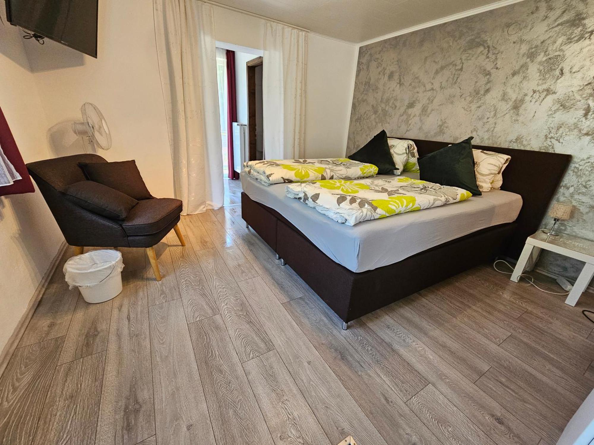 Pension Waldesruh Velden am Wörthersee Екстериор снимка